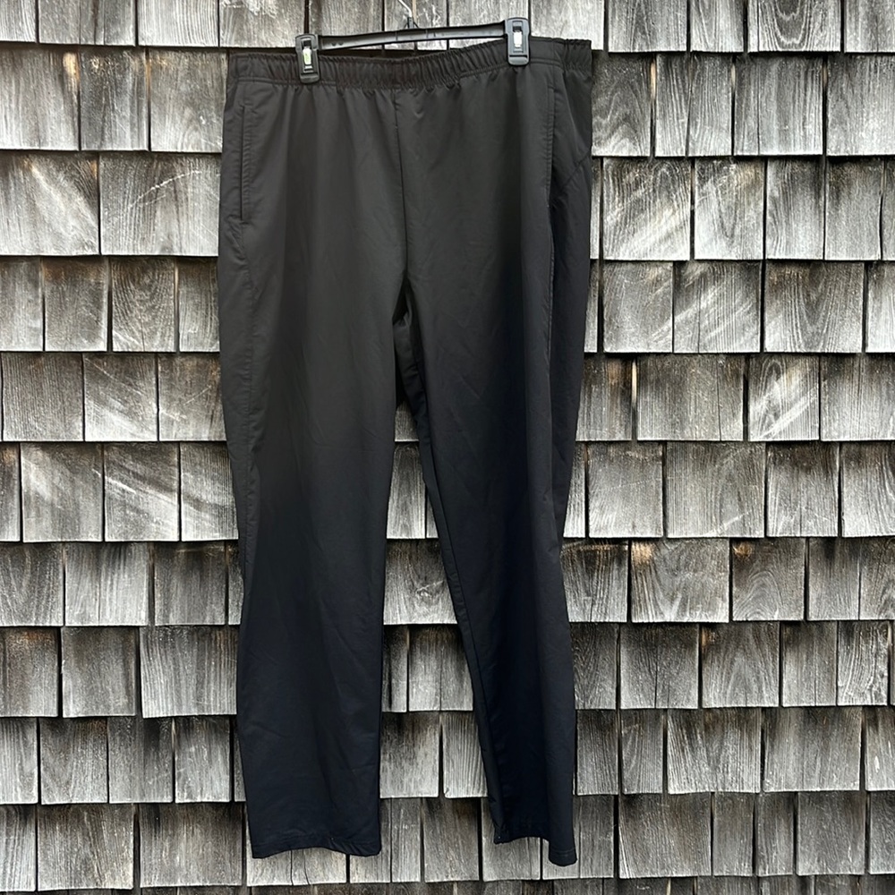 Fila live in motion athletic pants XXL